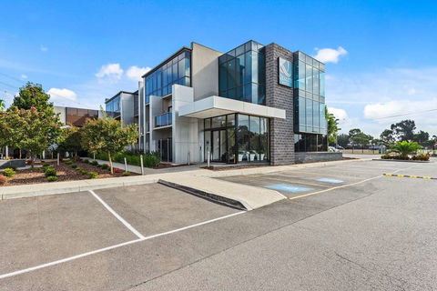 Quality Inn Taylors Lakes Motel - Sydney 4u 1