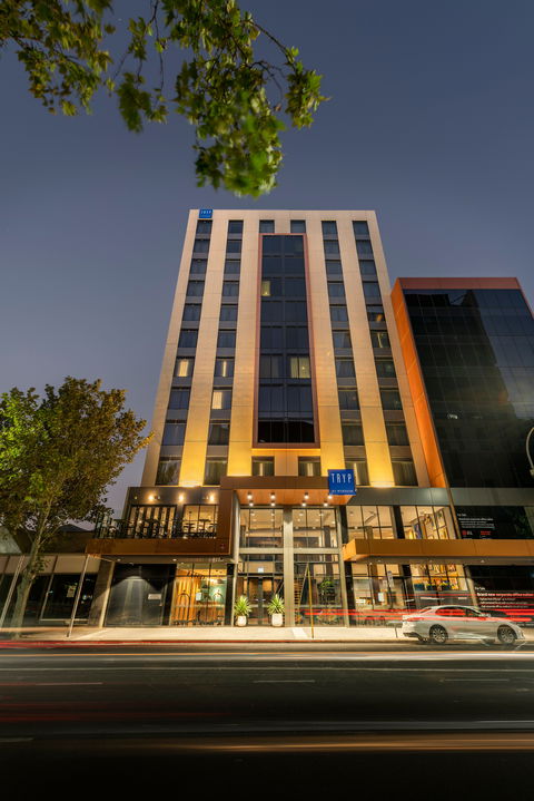 TRYP by Wyndham Pulteney Street - Accommodation Sydney 2