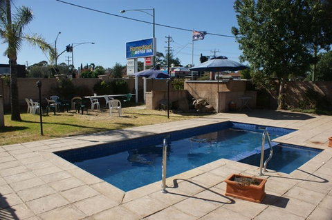 Bendigo Homestead Motor Inn & Apartments - Accommodation Sydney 2