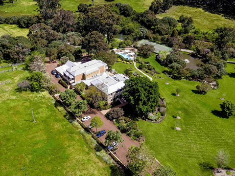Grand Mercure Basildene Manor - Sydney 4u 1