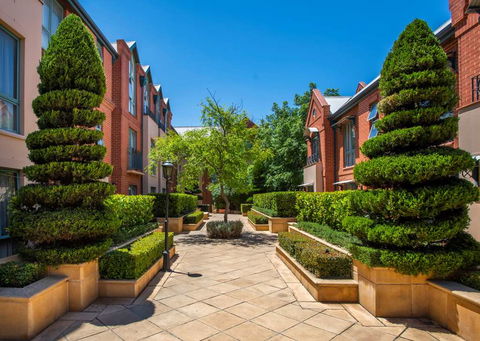 Majestic Old Lion Apartments - Accommodation Sydney 2