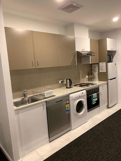 Adelaide Dress Circle Apartments - Sydney 4u 2