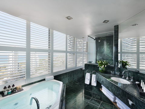 Sofitel Gold Coast - Accommodation Sydney 1