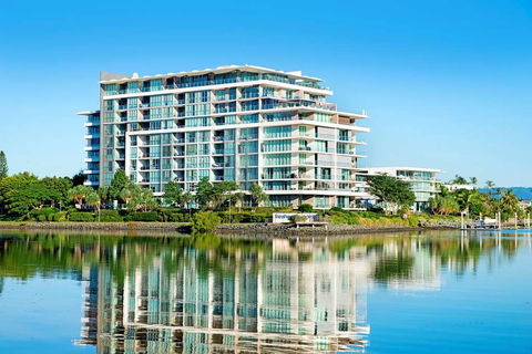 ULTIQA Freshwater Point Resort - Sydney 4u 1