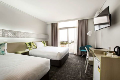 Nightcap At Sandringham Hotel - Sydney 4u 1