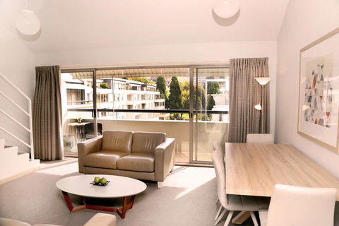 Salamanca Inn - Sydney 4u 1