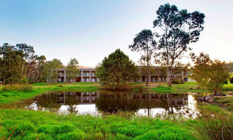 York On Lilydale Resort - Accommodation Sydney 0