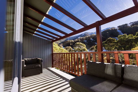 Thredbo Alpine Hotel - Sydney 4u 1