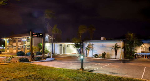 Hospitality Geraldton, SureStay By BW - Sydney 4u 0