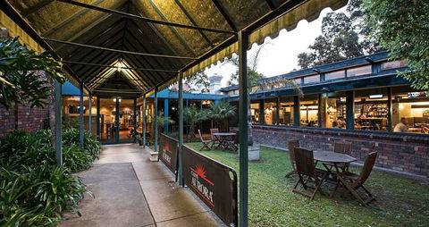 Burvale Hotel - Accommodation Sydney 8