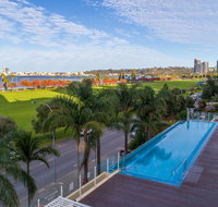 Crowne Plaza Perth - Sydney Resort