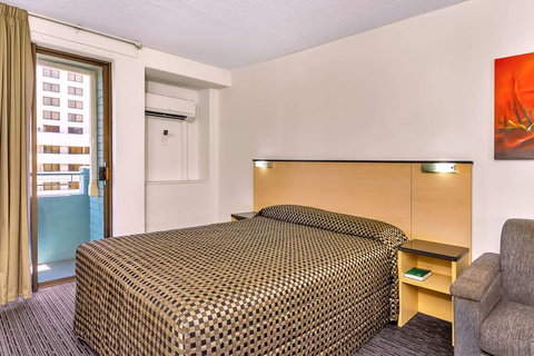 Comfort Inn & Suites Goodearth - Sydney Resort 5