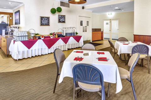 Comfort Inn & Suites Goodearth - Sydney Resort 10