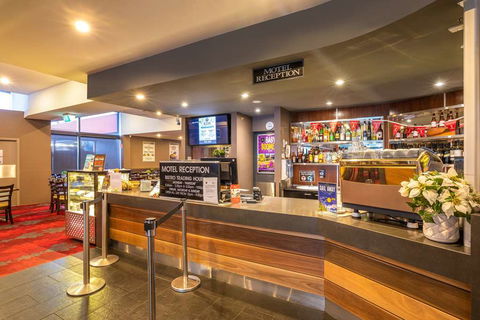 Nightcap At Keysborough Hotel - Sydney 4u 2