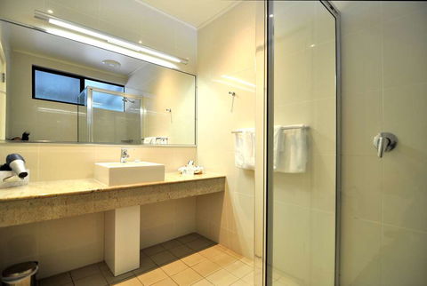 Mission Beach Resort - Sydney 4u 1