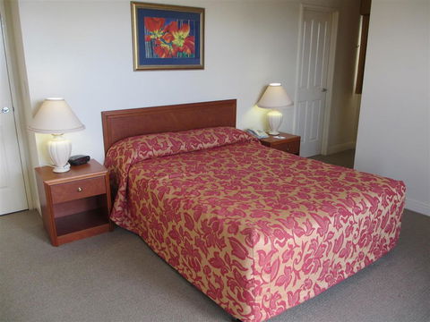 Springwood Tower Apartment Hotel - Sydney 4u 3