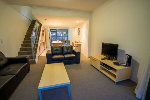 Perth Ascot Central Apartment Hotel - Sydney 4u 8