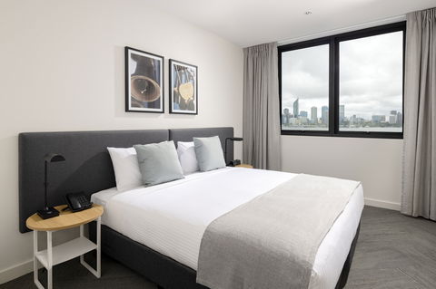 Quest South Perth Foreshore - Sydney 4u 5