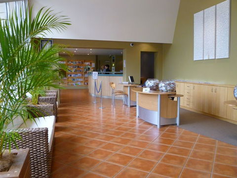 Ocean Beach Resort And Holiday Park - Sydney 4u 1