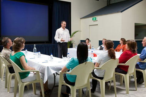 Ocean Beach Resort And Holiday Park - Sydney 4u 4