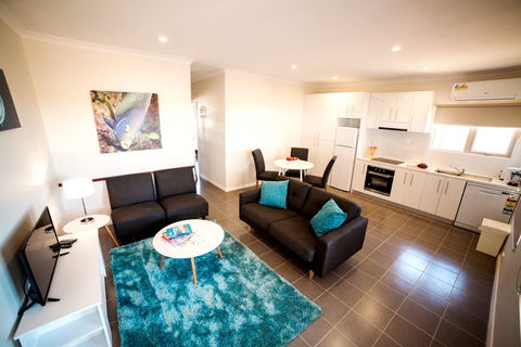 Exmouth Escape Resort - Sydney 4u 1