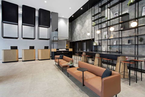 Travelodge Melbourne Docklands - Sydney 4u 1