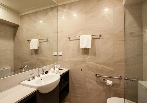 Burke & Wills Hotel - Sydney 4u 2
