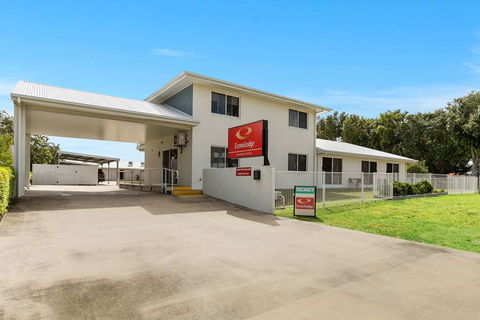 Econo Lodge Beachside - Sydney 4u 2