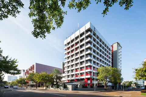 H on Smith Hotel - Accommodation Sydney 1
