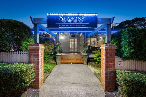 Ambassador On Ruthven Motel - Sydney 4u 2