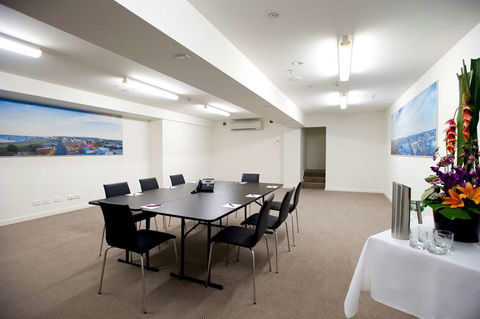 Newcastle Central Plaza - Sydney 4u 1