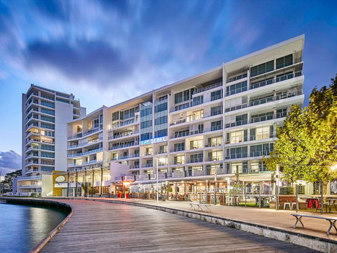 The Sebel Mandurah - Sydney 4u 1