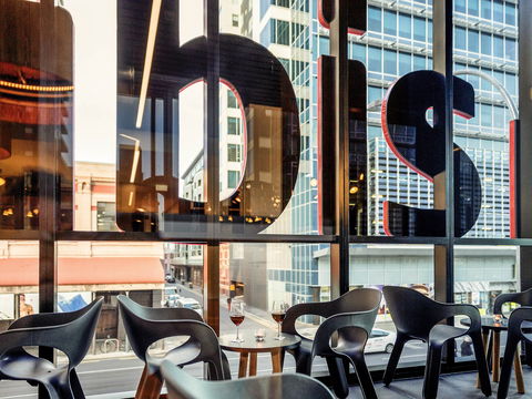 Ibis Adelaide - Sydney 4u 1
