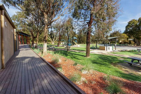 Ramada Resort Phillip Island - Sydney 4u 1