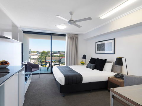 Oaks Carlyle - Accommodation Sydney 2