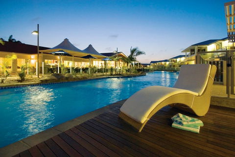 Oaks Pacific Blue Resort - Sydney 4u 1