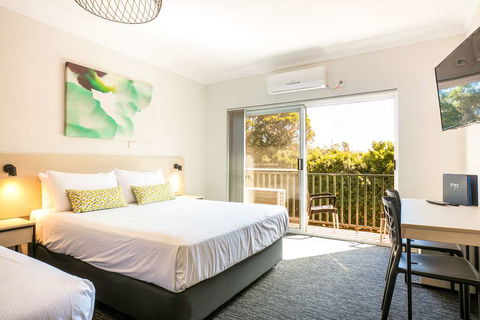 Nightcap At Blue Cattle Dog Hotel - Sydney 4u 1
