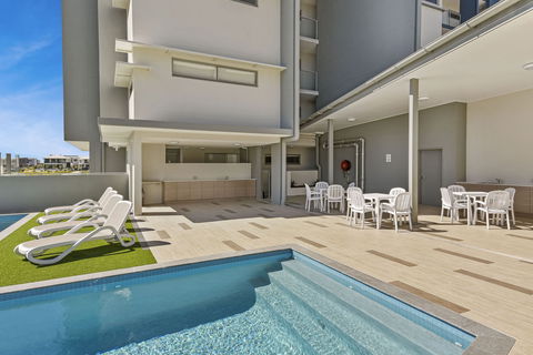 Direct Hotels - Aquarius Kawana - Sydney 4u 2
