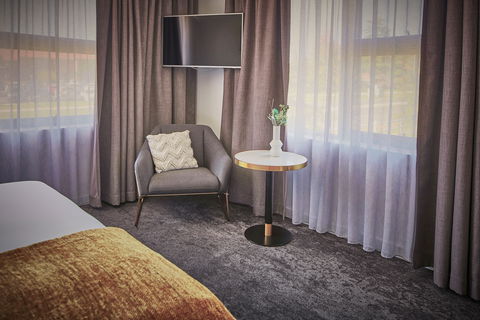 The Remington Orange - Accommodation Sydney 10