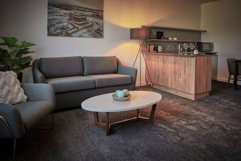 The Remington Orange - Accommodation Sydney 11