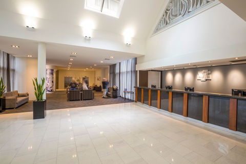 Holiday Inn Potts Point - Accommodation Sydney 3