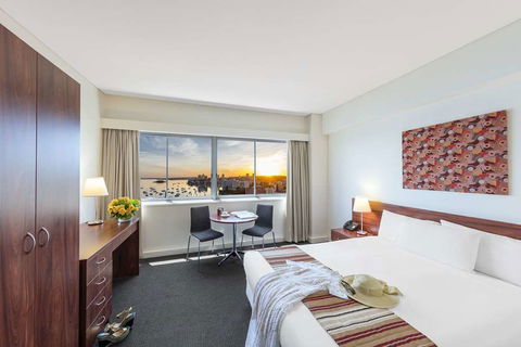 The Macleay Serviced Apartment Hotel - Accommodation Sydney 7