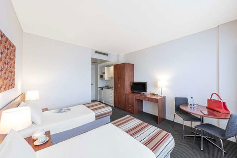 The Macleay Serviced Apartment Hotel - Accommodation Sydney 8