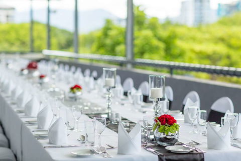 Shangri-La Hotel, The Marina - Sydney 4u 8