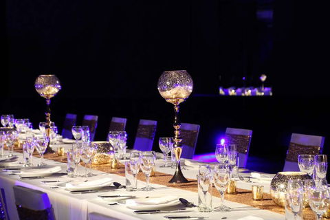 Shangri-La Hotel, The Marina - Sydney 4u 17