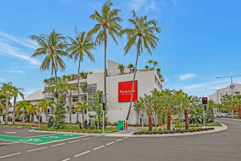 Ramada By Wyndham Cairns City Centre - Sydney 4u 0