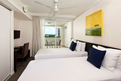 Cairns Central Plaza Apartment - Accommodation Sydney 2