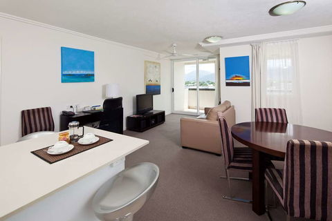 Cairns Central Plaza Apartment - Accommodation Sydney 4