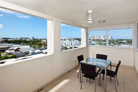 Cairns Central Plaza Apartment - Accommodation Sydney 10
