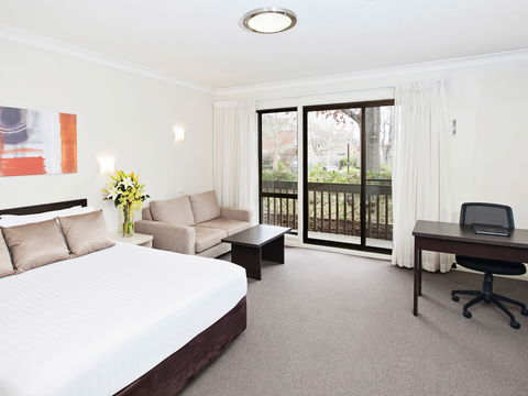 Ibis Styles Canberra Tall Trees - Sydney 4u 0